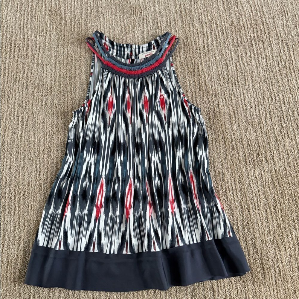 BCBGMaxAzria RUNWAY Patterned Blouse